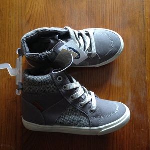 NWT 👟 Toddler 10 Grey High-Top Sneakers